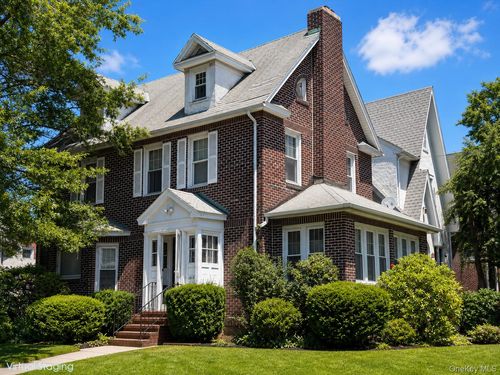 168-01 32nd Ave, Flushing, NY, 11358 | Card Image