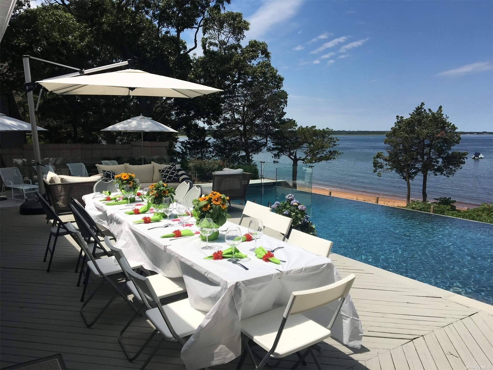 16 N Shore Road, For Rent in Hampton Bays Zoocasa