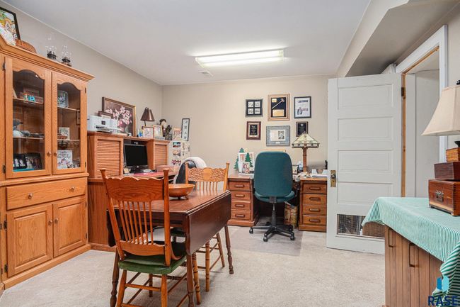 102 S Walnut Ave, House other with 4 bedrooms, 4 bathrooms and null parking in Luverne MN | Image 32