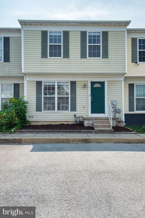 4 Charles Ct, NEWARK, DE, 19702-3766 | Card Image