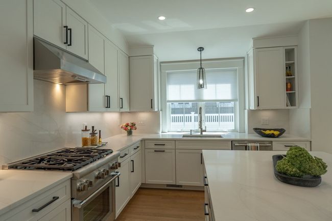 3 - 3 Potter St, Condo with 4 bedrooms, 5 bathrooms and 2 parking in Newton MA | Image 10