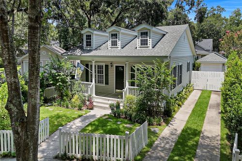 8 Loudon Ct, Bluffton, SC, 29910-4876 | Card Image