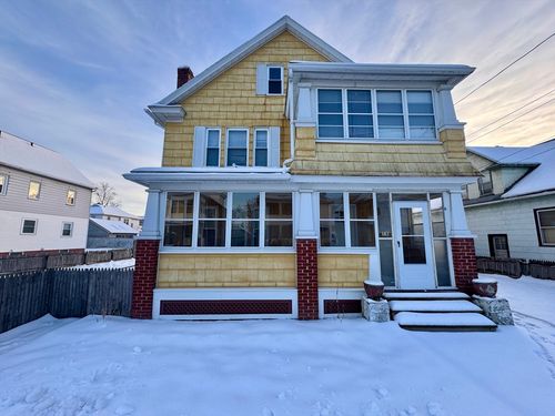 60-58 Brookline Ave, Holyoke, MA, 01040-1805 | Card Image