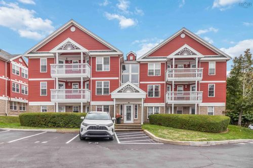 431-96 Moirs Mill Rd, Bedford, NS, B4A3Y2 | Card Image