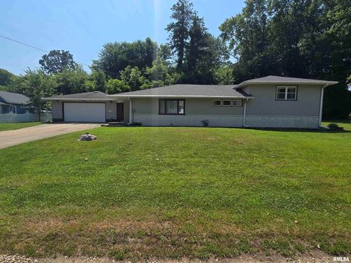 507 S Church St, Albany, IL, 61230-9682 | Card Image