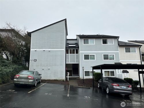 apt-d301-15210 Macadam Rd S, Tukwila, WA, 98188-2470 | Card Image