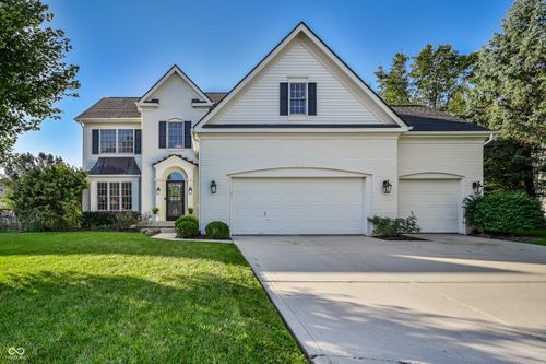 18339 Benton Oak Dr, Noblesville, IN, 46062-7588 | Card Image