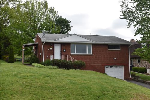 1106 Martin Dr, Canonsburg, PA, 15317-1820 | Card Image