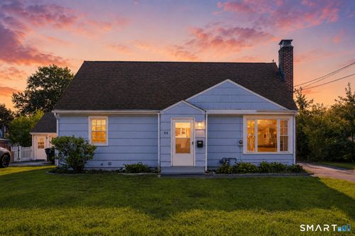 114 Randal Ave, West Hartford, CT, 06110-1747 | Card Image