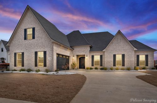 704 Calcasieu Pass, Bossier City, LA, 71111-6740 | Card Image