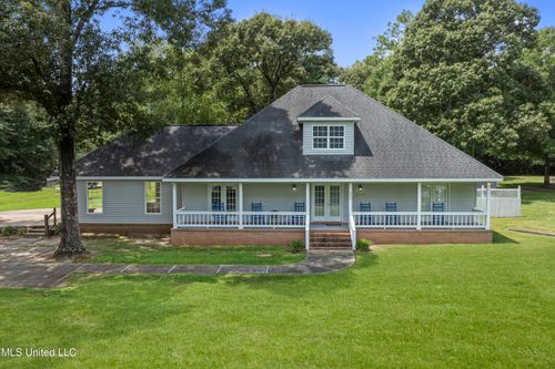 200 Rault Dr, Lumberton, MS, 39455-5434 | Card Image