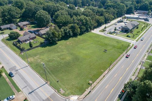 220 Fletcher Rd, Collierville, TN, 38017 | Card Image