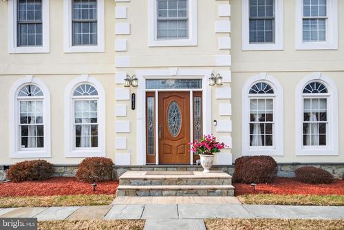 2013 Sullivan Ln, SILVER SPRING, MD, 20906-2105 | Card Image