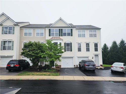 8513 Gateway Rd, BREINIGSVILLE, PA, 18031-1559 | Card Image