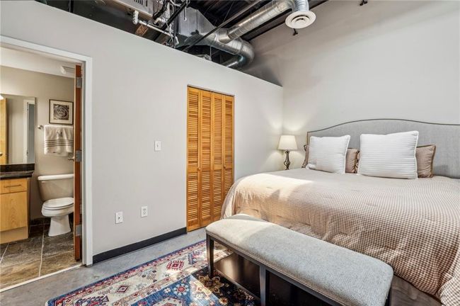 APT-3420 - 5200 Peachtree Rd, Condo with 2 bedrooms, 2 bathrooms and 1 parking in Chamblee GA | Image 8