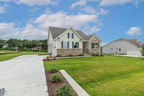 93 Ausban Ridge Ln, Four Oaks, NC, 27524-7550 | Card Image
