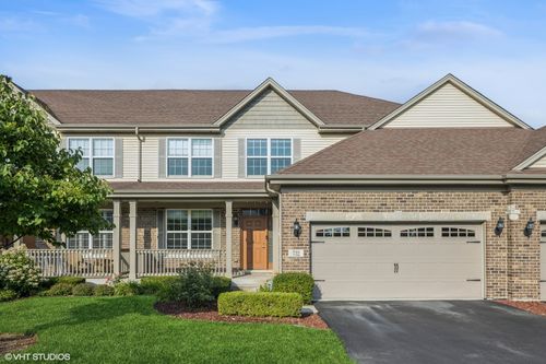 732 E Oliviabrook Dr, Oakbrook Terrace, IL, 60181-3427 | Card Image