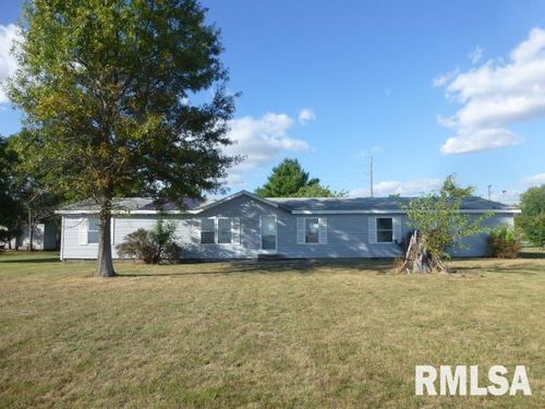 515 E Topeka St, Ashland, IL, 62612-8700 | Card Image