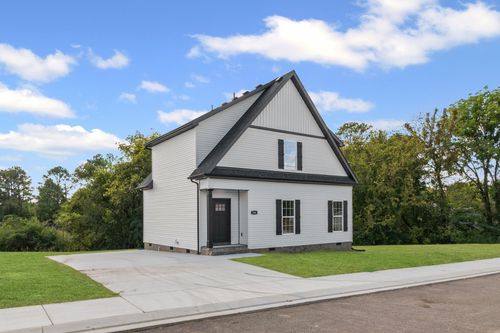 304 Lee Ln, Shelbyville, TN, 37160-2535 | Card Image