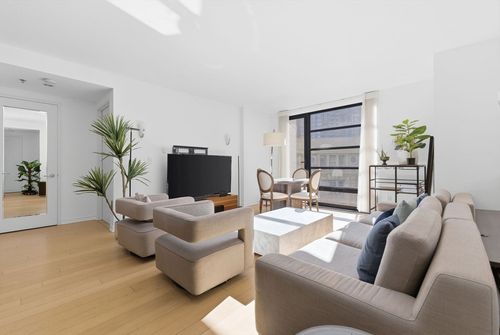 unit-901-580 Washington St, Boston, MA, 02111-1878 | Card Image