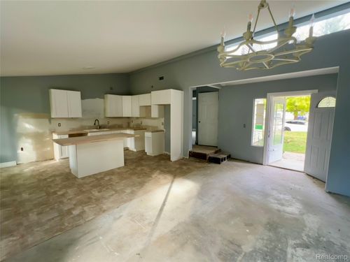 12043 Barber St, Mount Morris, MI, 48458-1455 | Card Image