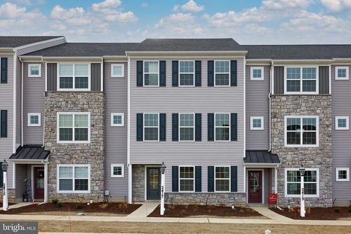 2417 Spring Water Cir, LANCASTER, PA, 17601-2235 | Card Image
