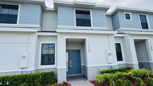 1220 Ne 5th Ct, Florida City, FL, 33034-3435 | Card Image