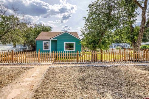 847 N Mesa Ave, Montrose, CO, 81401-3236 | Card Image