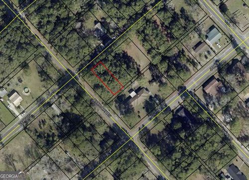 1303 Vernon St, waycross, GA, 31501-7334 | Card Image
