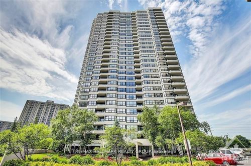 306-1510 Riverside Dr, Ottawa, ON, K1G4X5 | Card Image