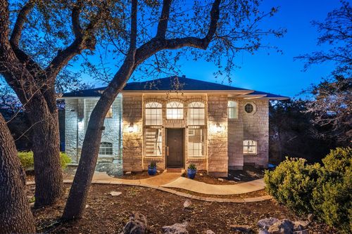 8414 Bronco Buster Trl, Lago Vista, TX, 78645-4101 | Card Image