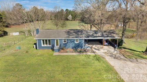 6268 Long Island Road, Catawba, NC, 28609 | Card Image