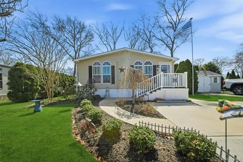 unit-62-1661 Old Country Rd, Riverhead, NY, 11901-4402 | Card Image