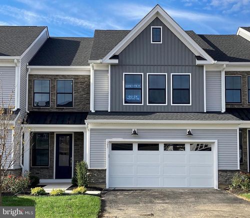 11-21 Mill Creek Dr, DOYLESTOWN, PA, 18901-2665 | Card Image