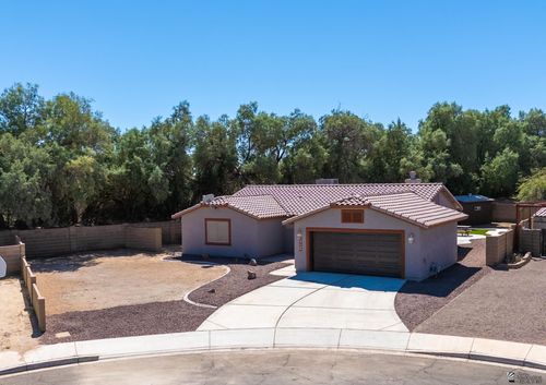 2726 S Buffalo Ave, Yuma, AZ, 85365-8687 | Card Image