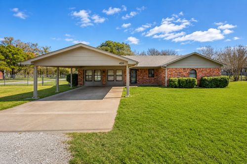 4011 Mountain Vista Dr, Granbury, TX, 76048-6727 | Card Image