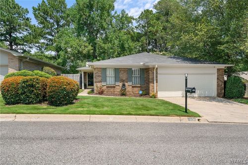 1604 Saint Andrews Dr, Tuscaloosa, AL, 35406-2057 | Card Image