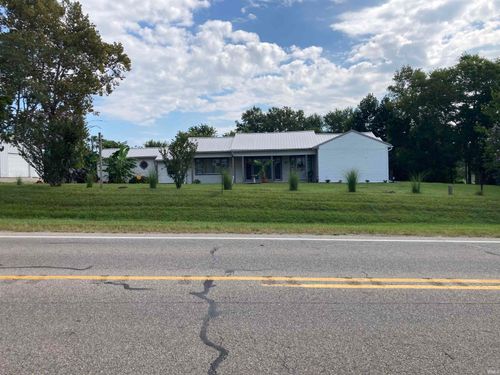 2052 N State Road 61 Road, Petersburg, IN, 47567 | Card Image