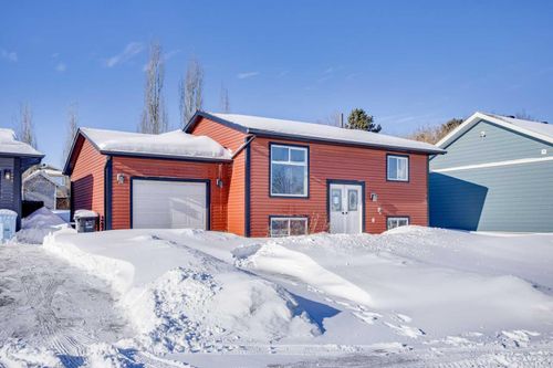 125 Clenell Cres, Fort Mcmurray, AB, T9K1L1 | Card Image