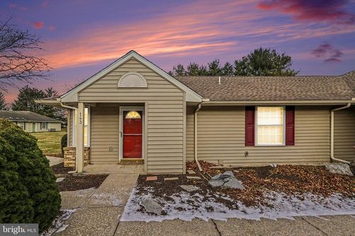 143 Easterly Dr, MECHANICSBURG, PA, 17050-7937 | Card Image