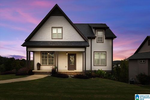 9266 Jardin Cir, LEEDS, AL, 35094-2801 | Card Image