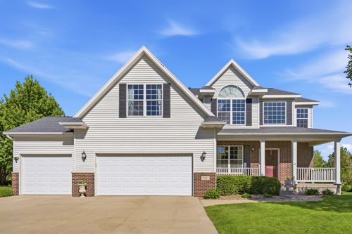2821 Covey Ct, Cedar Falls, IA, 50613-4941 | Card Image