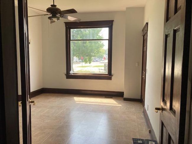 105 S Sycamore St, House other with 3 bedrooms, 2 bathrooms and null parking in Osgood IN | Image 15