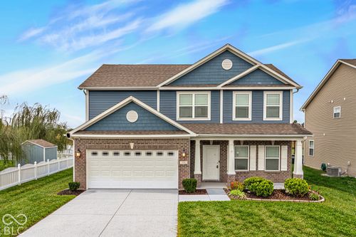 394 Longleaf Ln, Greenfield, IN, 46140-2955 | Card Image