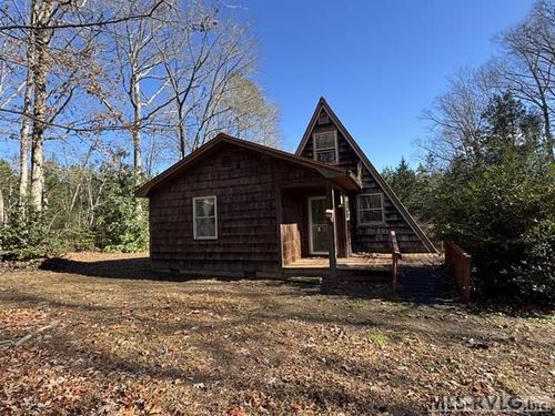 874 Wray Rd, La Crosse, VA, 23950-1723 | Card Image