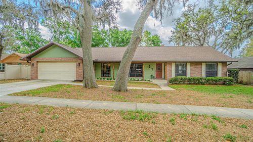 1107 Oakridge Manor Dr, BRANDON, FL, 33511-7654 | Card Image