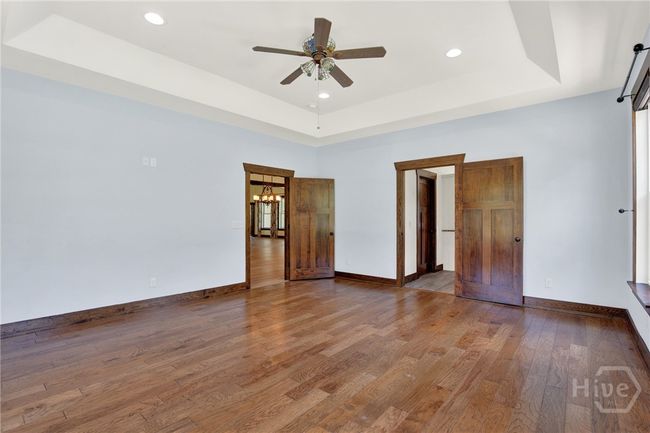 Primary Bedroom Downstairs | Image 17