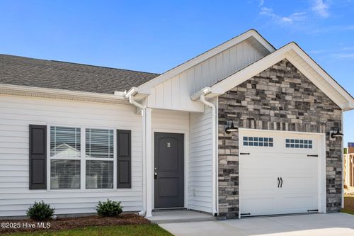 b-4229 Laurel Ridge Dr, Greenville, NC, 27834-2549 | Card Image