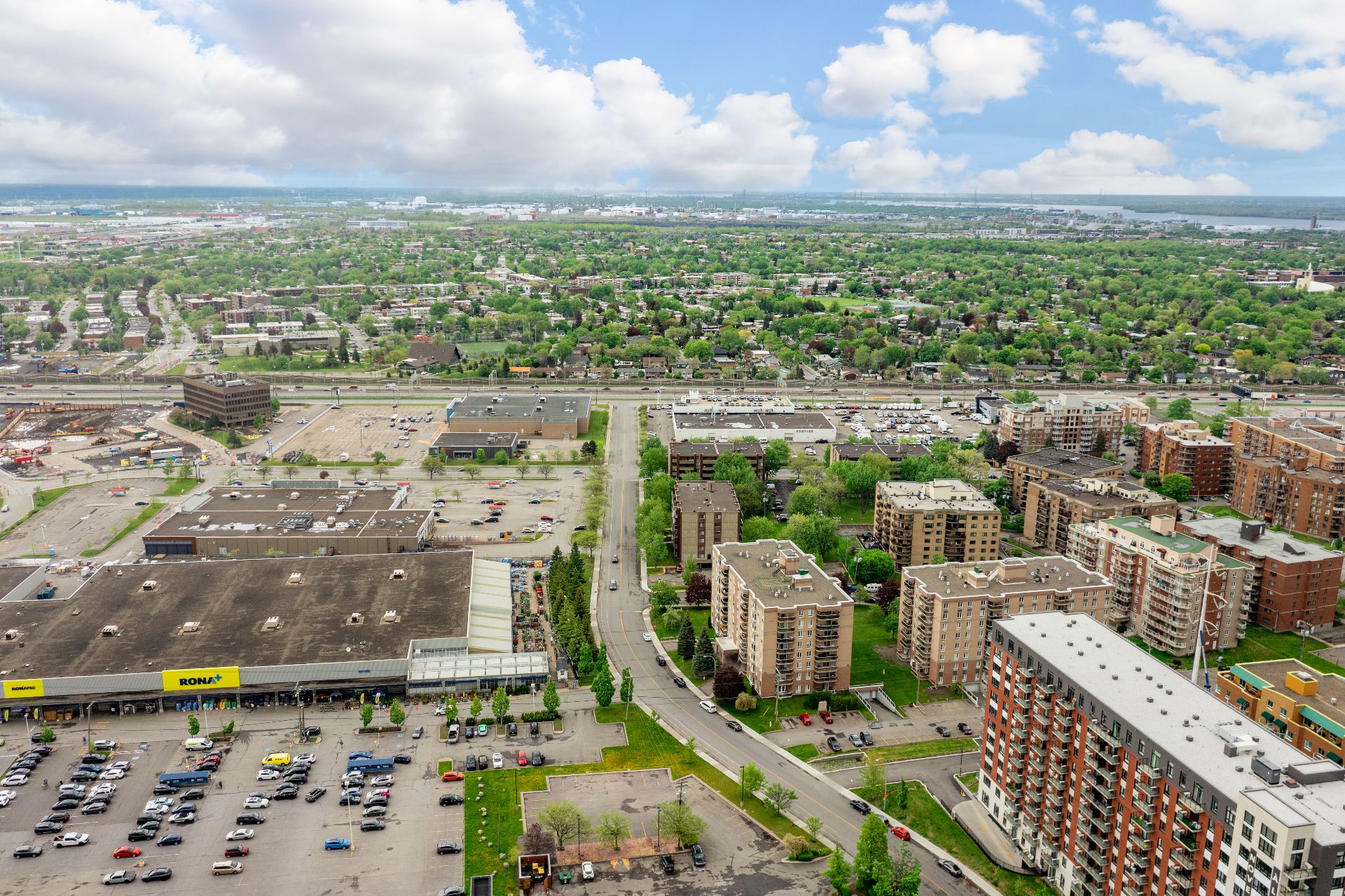 Residential Lease in Montréal (Anjou) 5