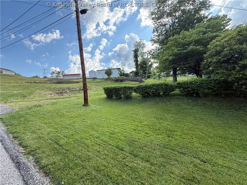 604 Cleone St, Charleston, WV, 25302-3606 | Card Image